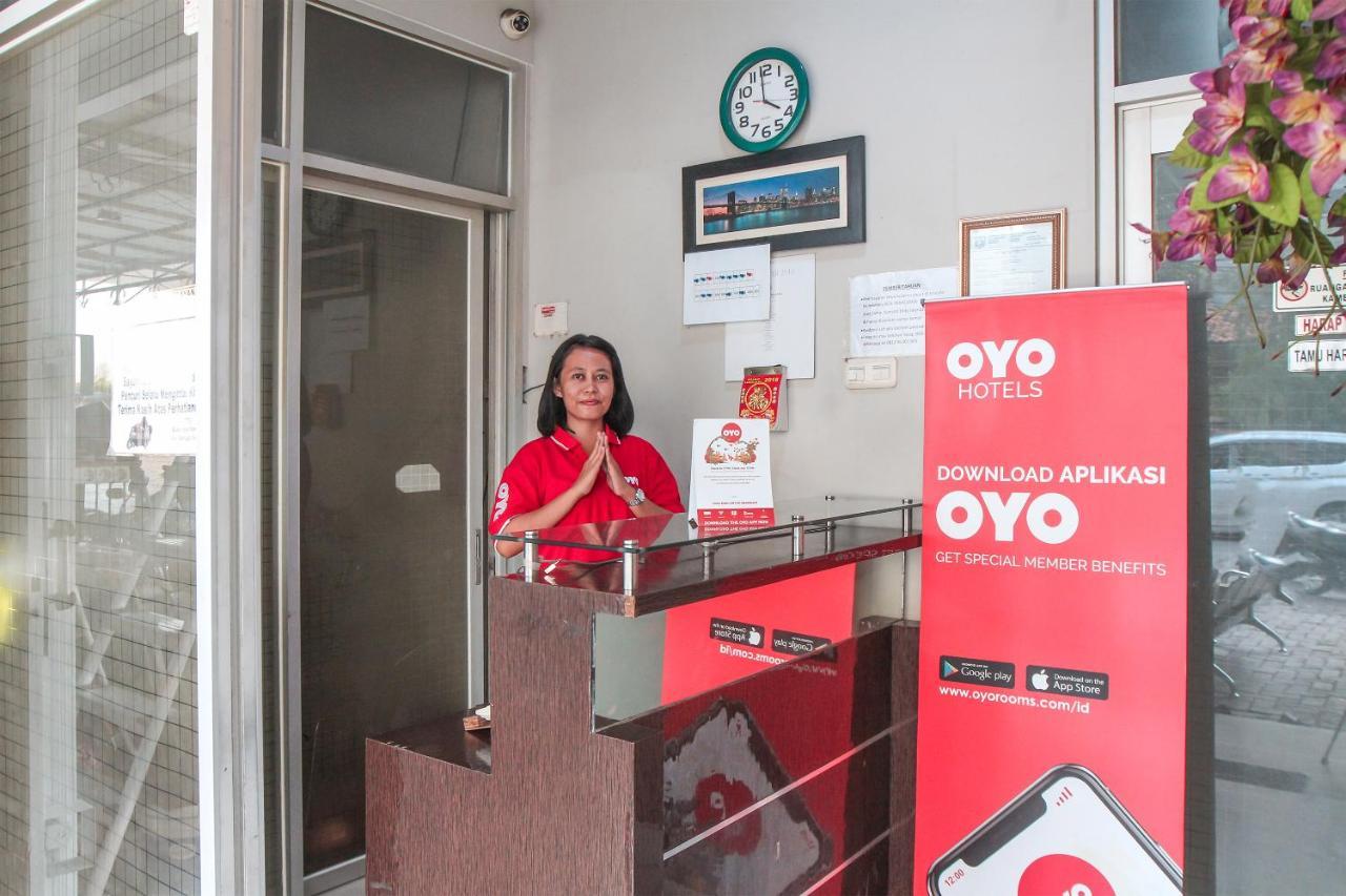 Oyo 383 Env Residence Jacarta Exterior foto